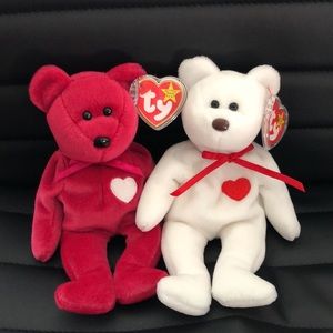 Ty Beanie Babies **Retired** Heart Bears ❤️ Valentina and Valentino MINT